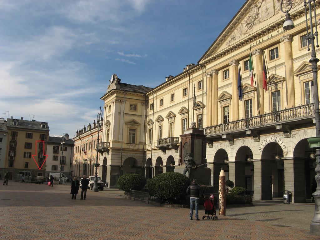 Ferienwohnung Maison Besenval Aosta Exterior foto